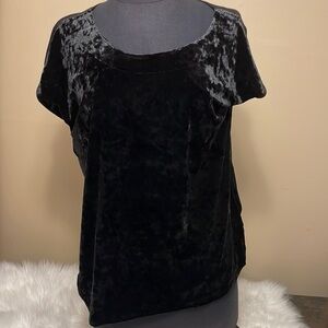 EUC Velvet looking black Mack Shirt C1
